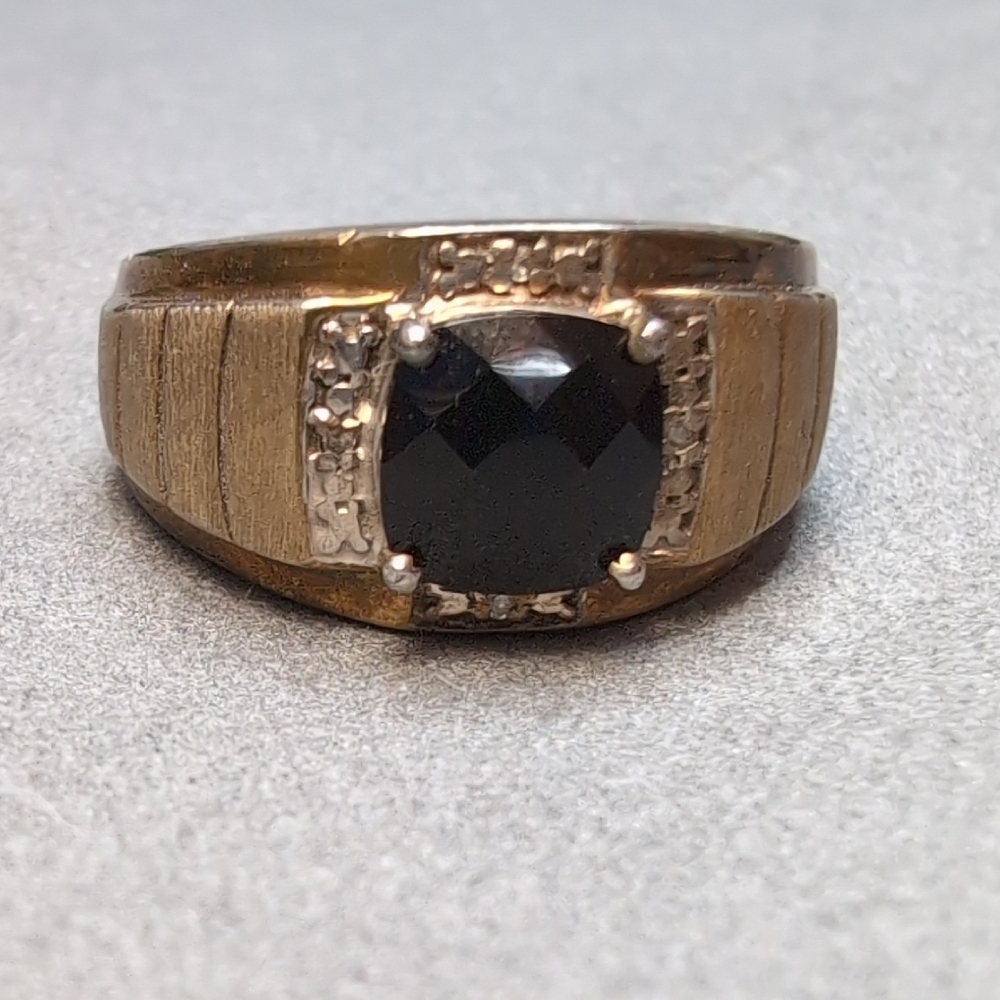 Men's Size 10 Silver 925 Ring With Black Stone And Accents